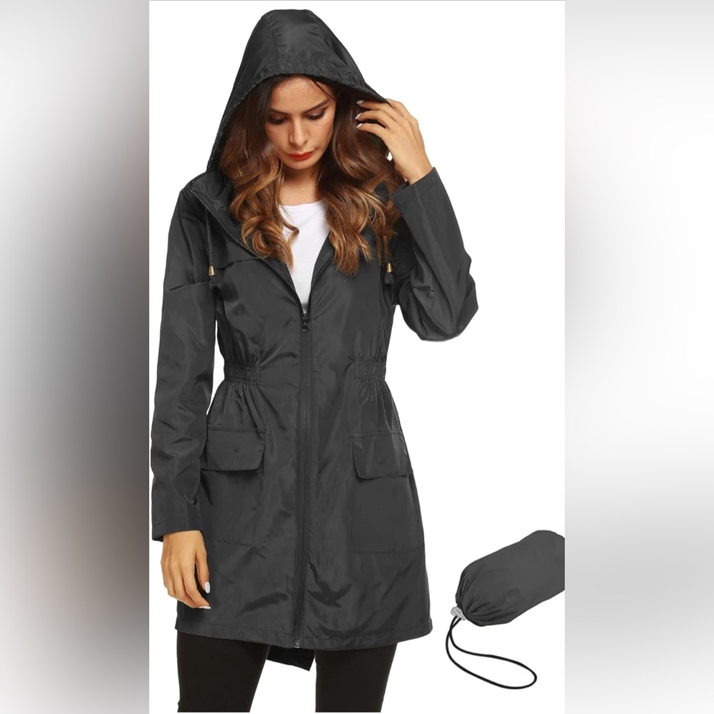 ‼️PRICE DROP‼️🎉2x HP🎉✨NWT✨Women's Waterproof Lightweight Rain Jacket w Hood | Sm